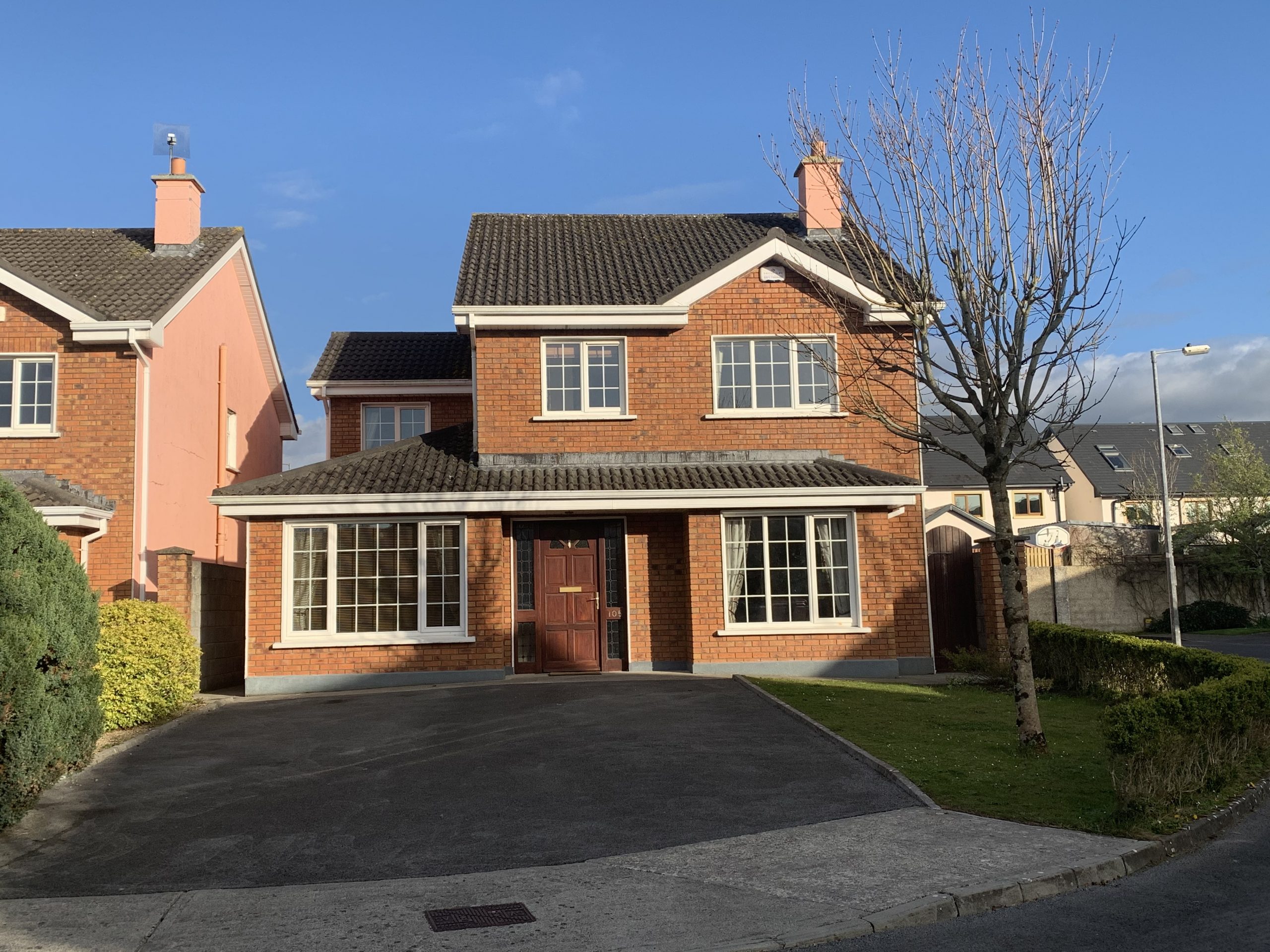 105 Bluebell Woods, Oranmore, Co. Galway 4 Bed  3 Bath  138 m²  Detached
